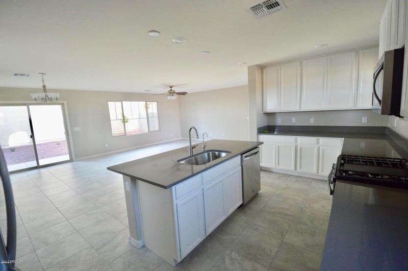 2920 Washington St, Chandler, AZ 85286