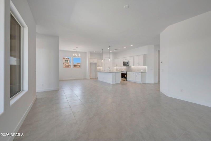 2921 Mission Ln, San Tan Valley, AZ 85140
