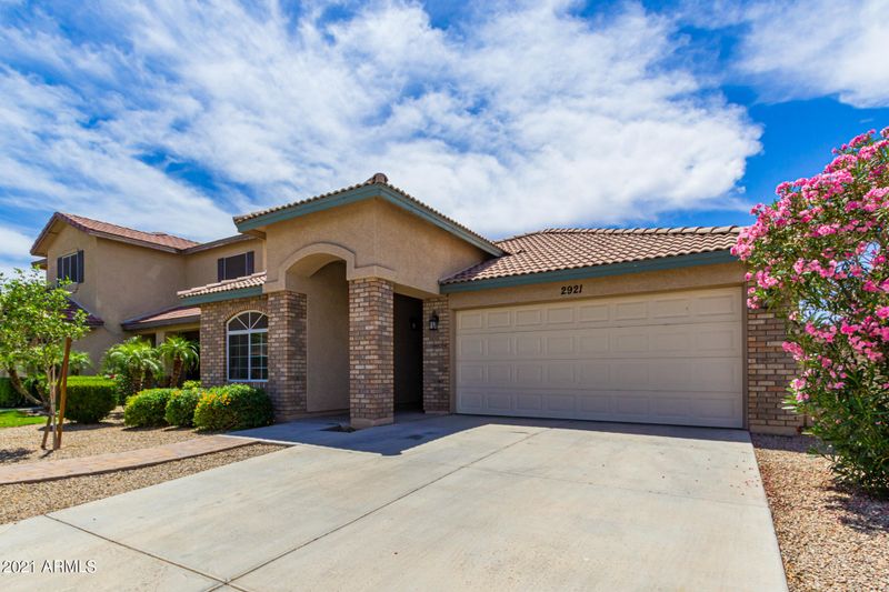 2921 W Chanute Ps, Phoenix, AZ 85041