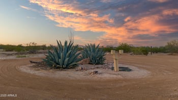 29211 208th Ave, Wittmann, AZ 85361