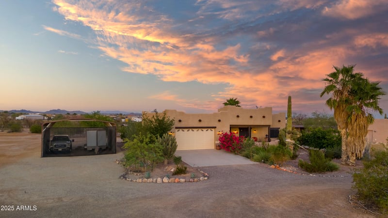 29211 208th Ave, Wittmann, AZ 85361