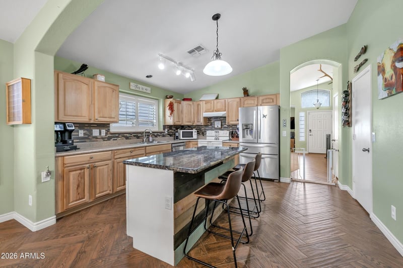 29218 N Rosewood Dr, San Tan Valley, AZ 85143