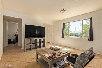 2922 Diana Ave, Phoenix, AZ 85051