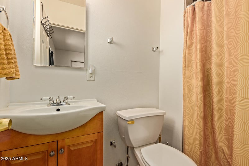 2922 Diana Ave, Phoenix, AZ 85051