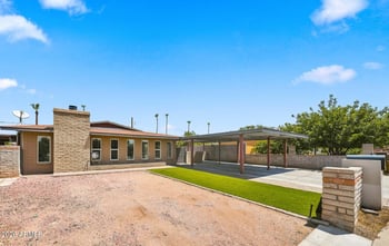 2922 E Kings Ave, Phoenix, AZ 85032
