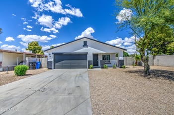 2922 Le Marche Ave, Phoenix, AZ 85032