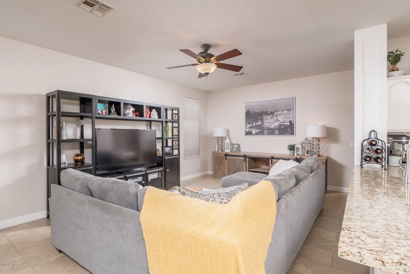 2922 E Tyson St, Chandler, AZ 85225