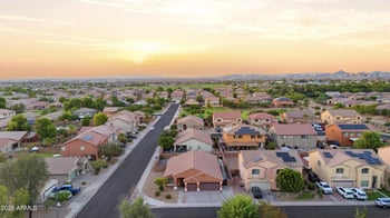 2922 Dunbar Dr, Phoenix, AZ 85041