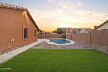 2922 W Dunbar Dr, Phoenix, AZ 85041