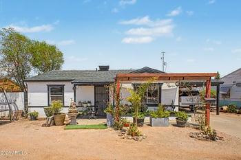 2922 W Fillmore St, Phoenix, AZ 85009