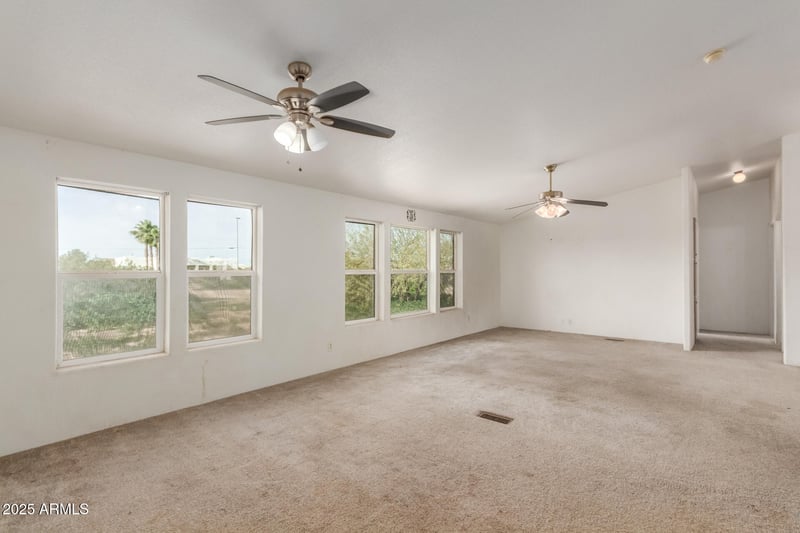 29220 205th Ave, Wittmann, AZ 85361