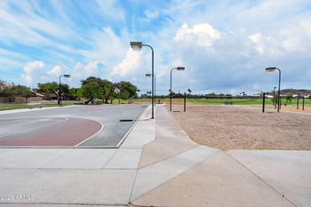 2923 Muirwood Dr, Phoenix, AZ 85048
