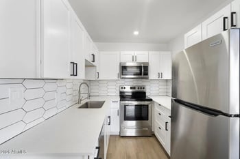 2923 38th St, Phoenix, AZ 85018