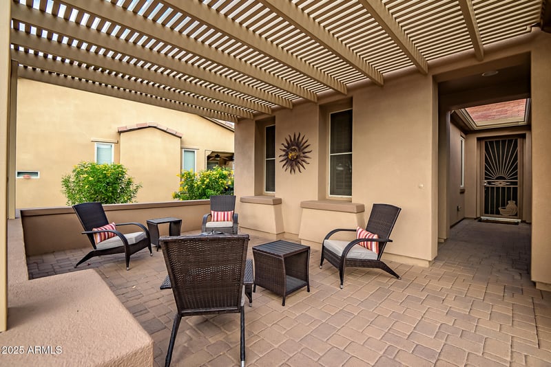 29235 128th Ln, Peoria, AZ 85383