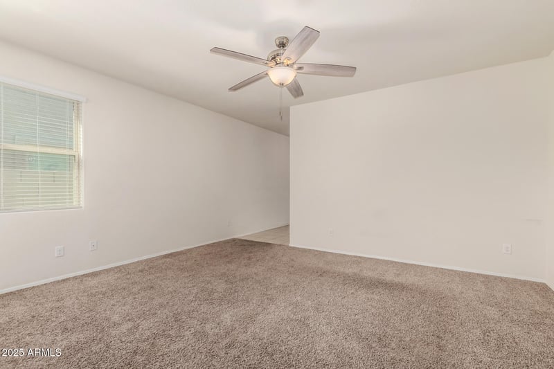 29235 Clarendon Ave, Buckeye, AZ 85396