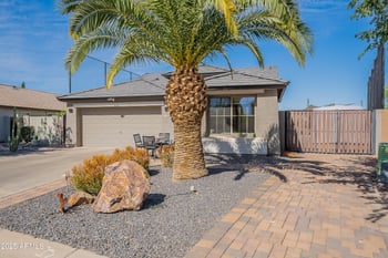 29236 Red Finch Dr, San Tan Valley, AZ 85143