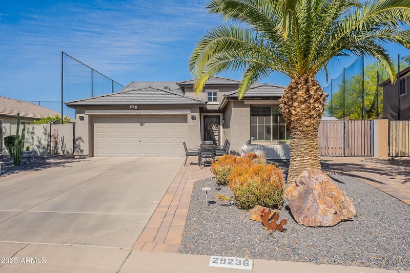 29236 Red Finch Dr, San Tan Valley, AZ 85143