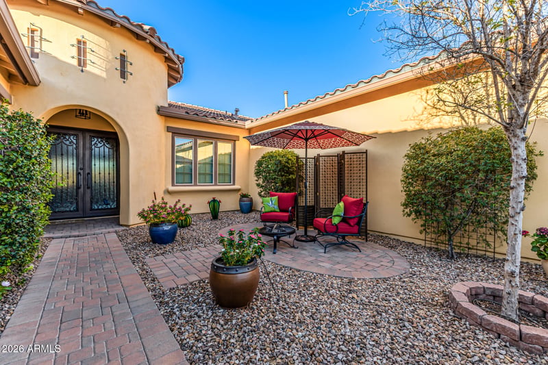 2924 Athena Ave, Gilbert, AZ 85297