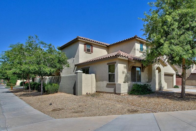2924 S 74th Dr, Phoenix, AZ 85043