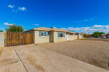 2924 Townley Ave, Phoenix, AZ 85051