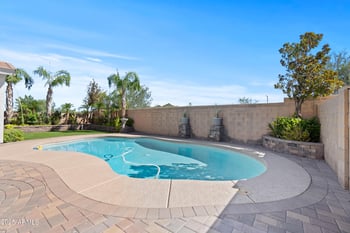 29247 70th Ave, Peoria, AZ 85383