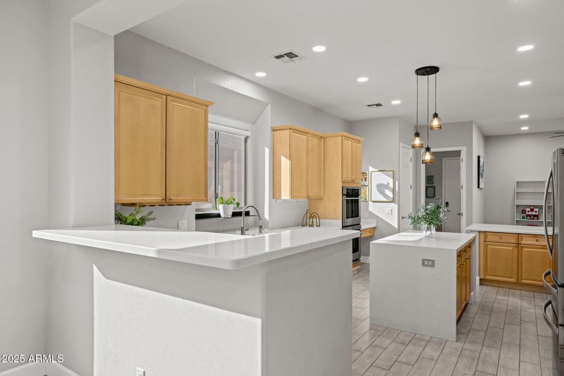 2925 Donatello Dr, Phoenix, AZ 85086