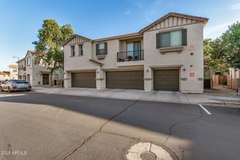 2925 Dunbar Dr, Phoenix, AZ 85042