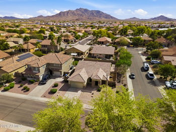 2925 Andre Ave, Gilbert, AZ 85298