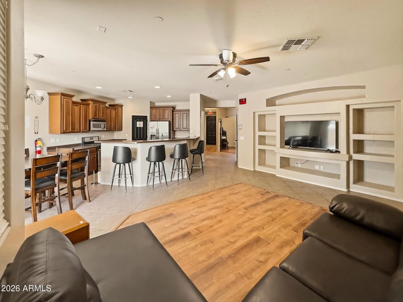 2925 Andre Ave, Gilbert, AZ 85298