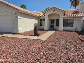 2925 Blackhawk Dr, Phoenix, AZ 85050