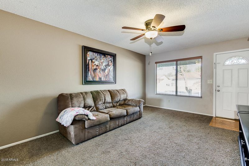 2925 E Wagoner Rd, Phoenix, AZ 85032