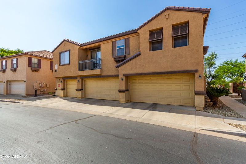 2926 E Dunbar Dr, Phoenix, AZ 85042