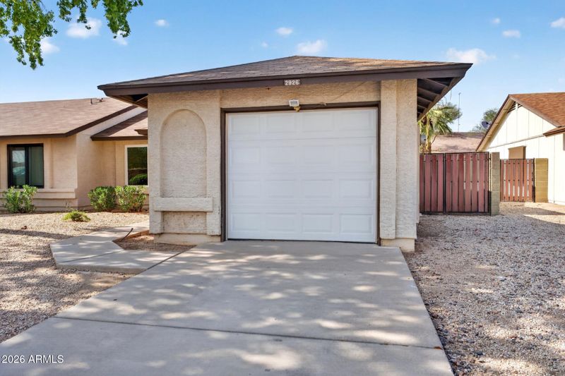 2926 E Isabella Ave, Mesa, AZ 85204