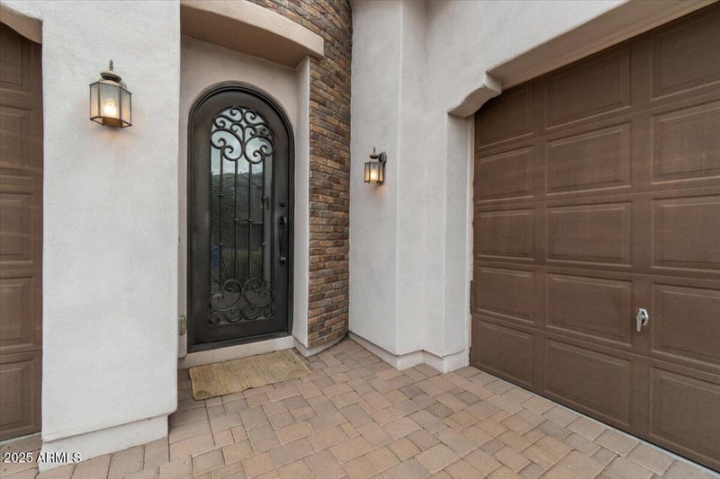 2926 Minnezona Ave, Phoenix, AZ 85016