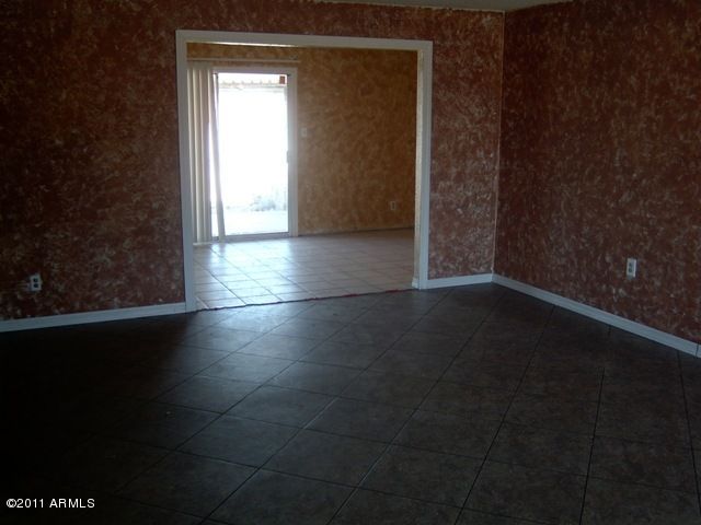 2926 N 63rd Dr, Phoenix, AZ 85033