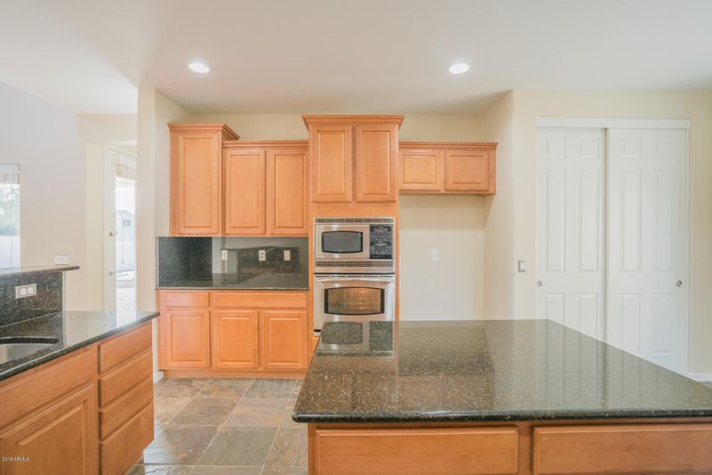 2926 N Point Ridge Rd, Buckeye, AZ 85396