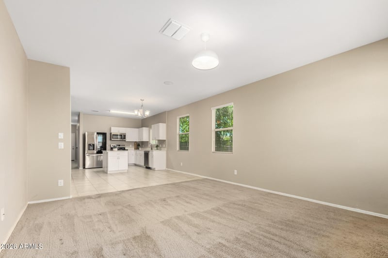 2926 W Kowalsky Ln, Phoenix, AZ 85041