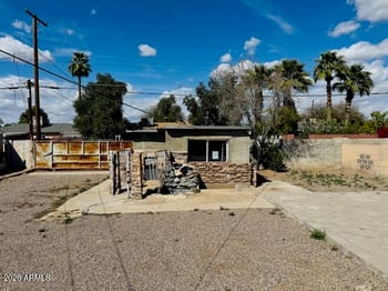 2926 Northern Ave, Phoenix, AZ 85051