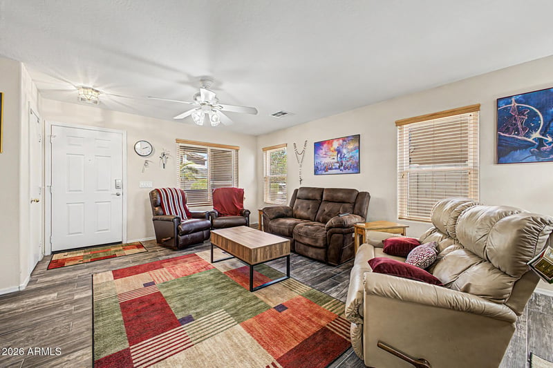 29260 Red Finch Dr, San Tan Valley, AZ 85143