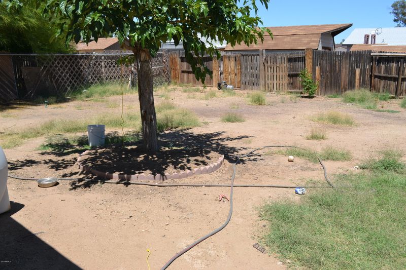 2927 N 69th Ave, Phoenix, AZ 85033