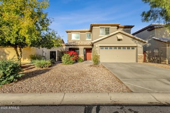 29272 Yellow Bee Dr, San Tan Valley, AZ 85143