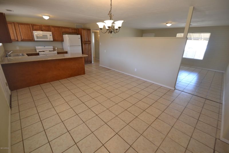 2928 N 48th Ave, Phoenix, AZ 85031