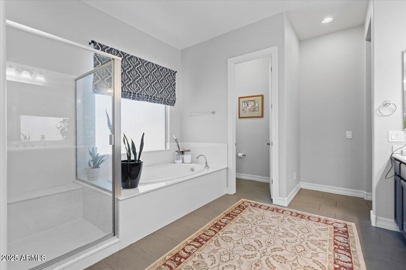 2928 Palm St, Mesa, AZ 85213