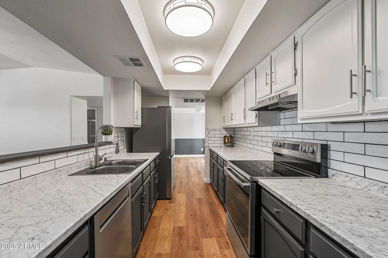 2929 Broadway Rd #44, Mesa, AZ 85204