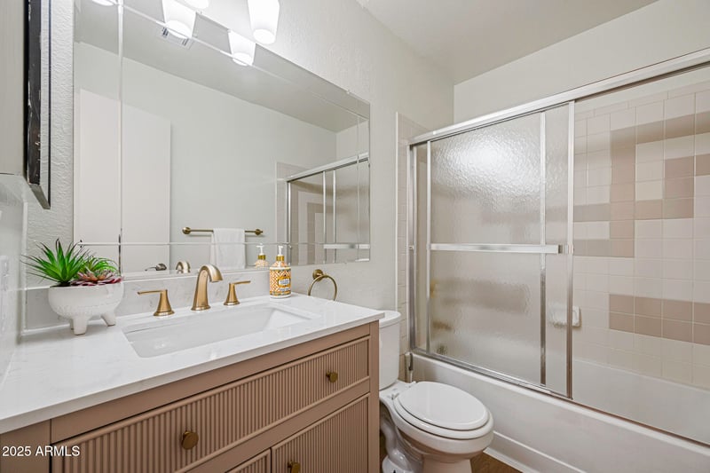 2929 Broadway Rd #44, Mesa, AZ 85204