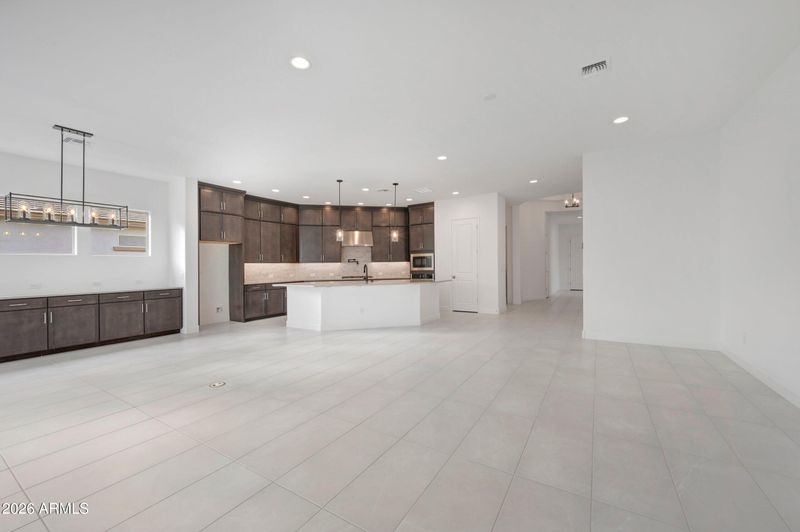 2929 E Cold Press Dr, San Tan Valley, AZ 85140