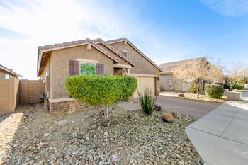 2929 Laredo Ln, Phoenix, AZ 85085