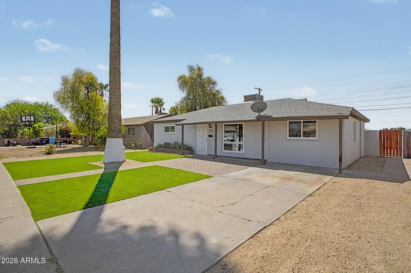 2929 W Loma Ln, Phoenix, AZ 85051