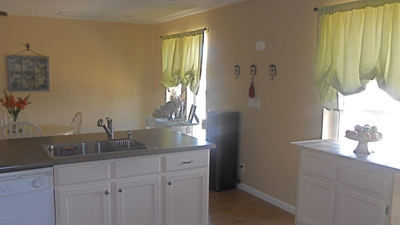 2929 W Michigan Ave, Phoenix, AZ 85053