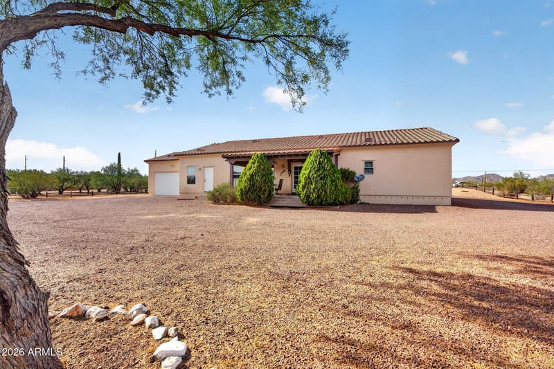 2929 New River Rd, New River, AZ 85087